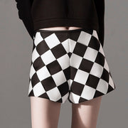 CHECKMATE CROCHET SHORT