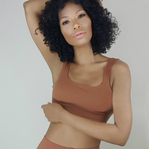 Nicole Spruill, caramel high waist leggings, caramel crop top, fashion designer Nicole Spruill, melanin, Moves Athletix, supermodel.